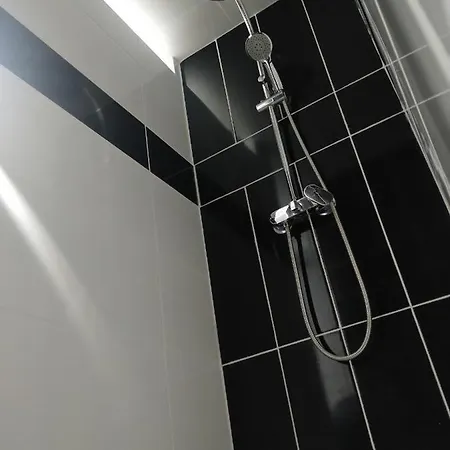Tres Bel Neuf Et Moderne 63m2 A *